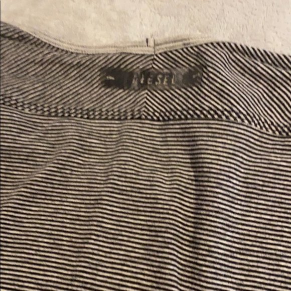 Diesel Women Gray Black Thin Stripes Short Sleeve T-Shirt Size Medium - Picture 4 of 4